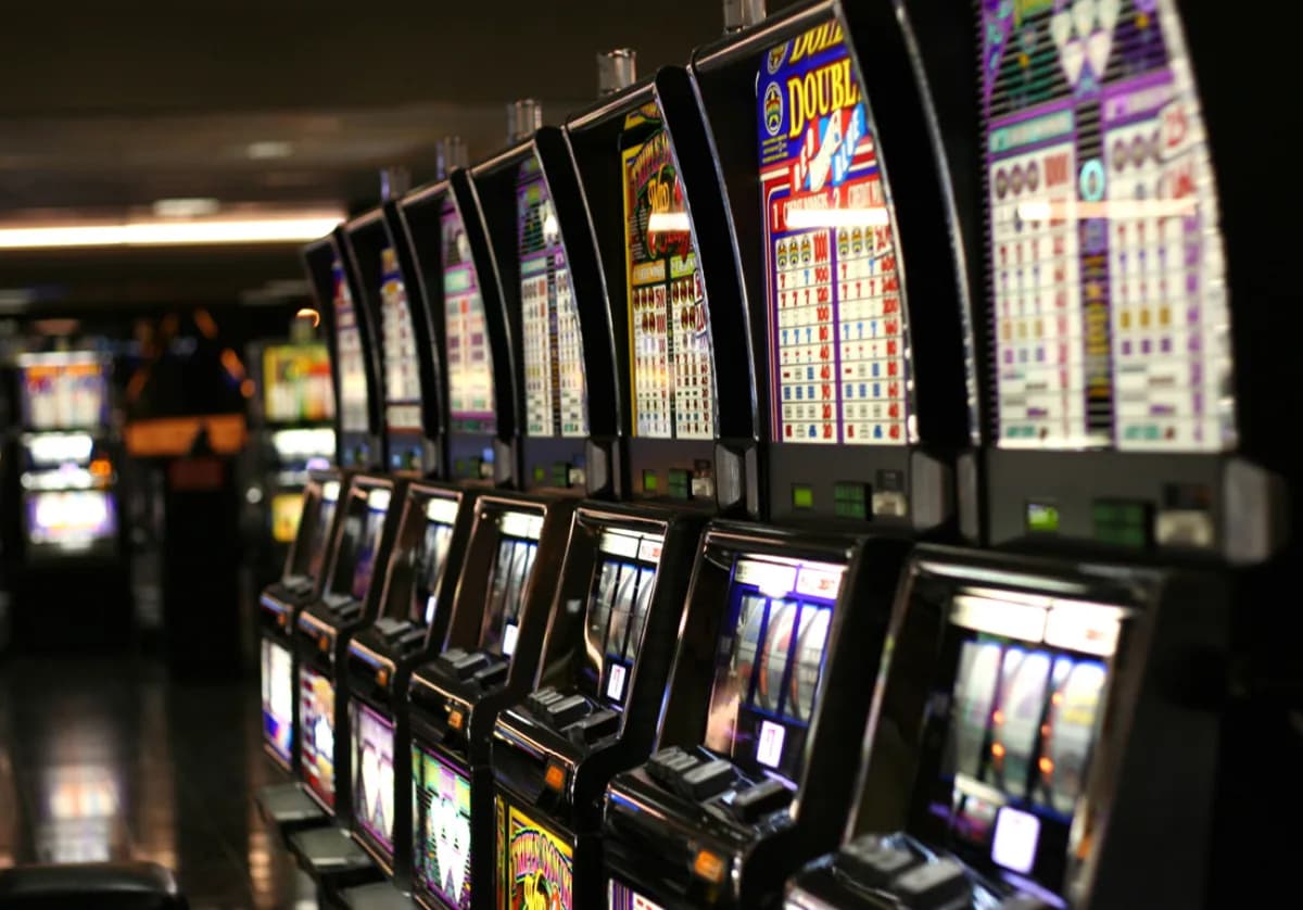Bonanza Megaways (Big Time Gaming) — DMSTAT opens 7,800-spin bench at 96.04% observed, 117,649 ways verified