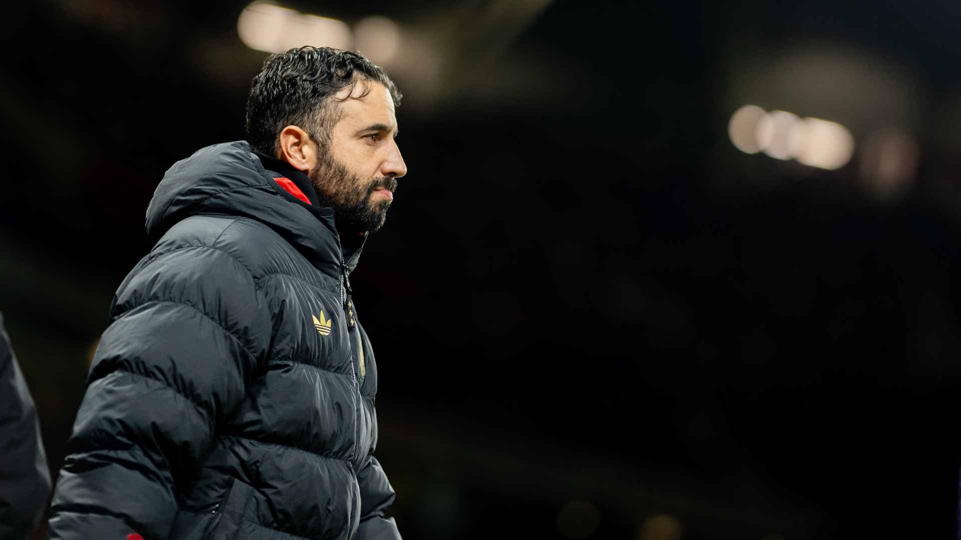 Rúben Amorim Và Chiến Thuật 3-4-3 Man United: Phân Tích Chi Tiết Từng Vị Trí Mùa 2025-26