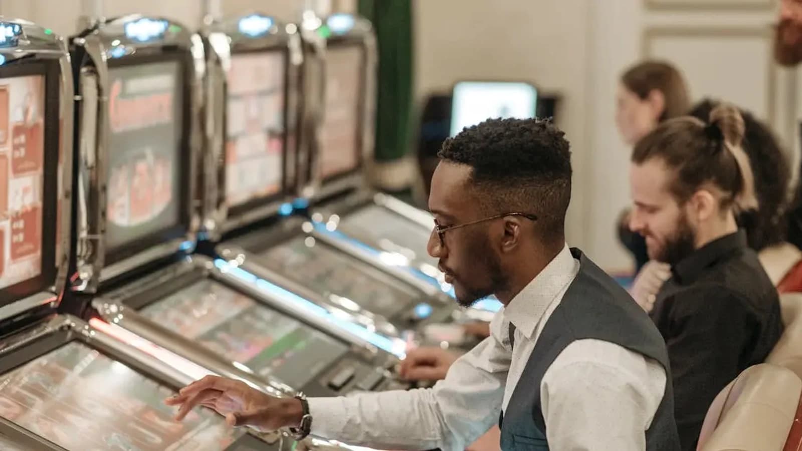Khuyến mãi tân thủ chào mừng đặc biệt 06/2026: link chính thức, đăng ký & nạp rút nhanh · QQ88