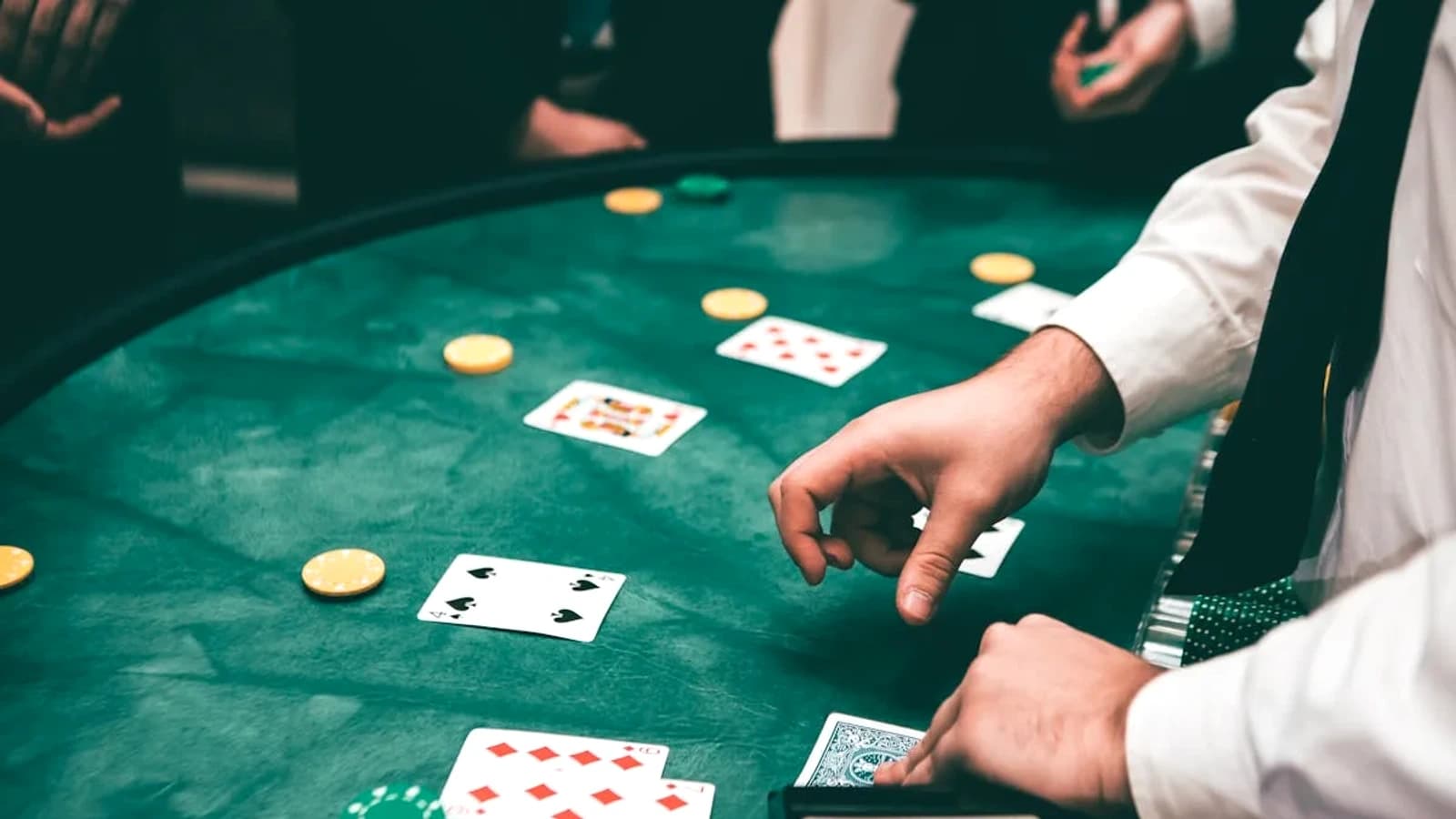 Kèo Tài Xỉu (Over/Under) Là Gì? Cách Đọc Tỷ Lệ Và Phân Tích Bàn Thắng