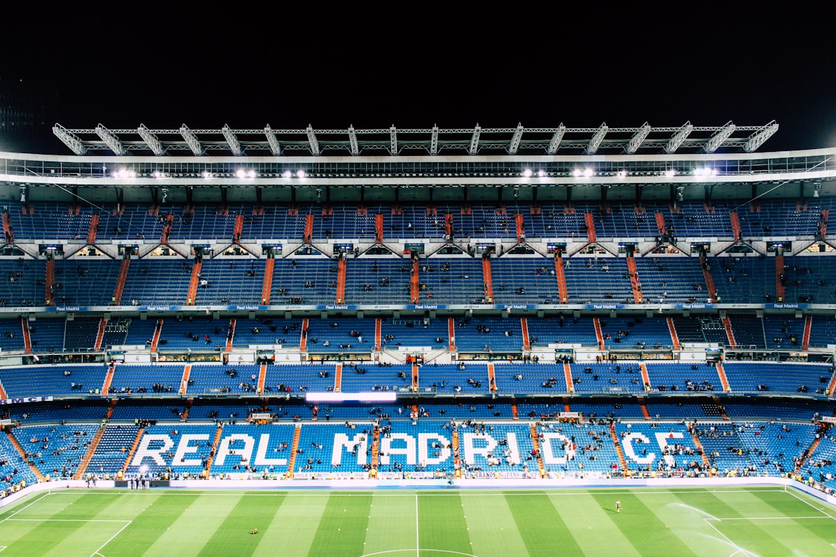 Bảng dữ liệu đa giải đấu đêm 23-24/4/2026: La Liga, Eredivisie, Russian Premier, DFB Pokal, V-League