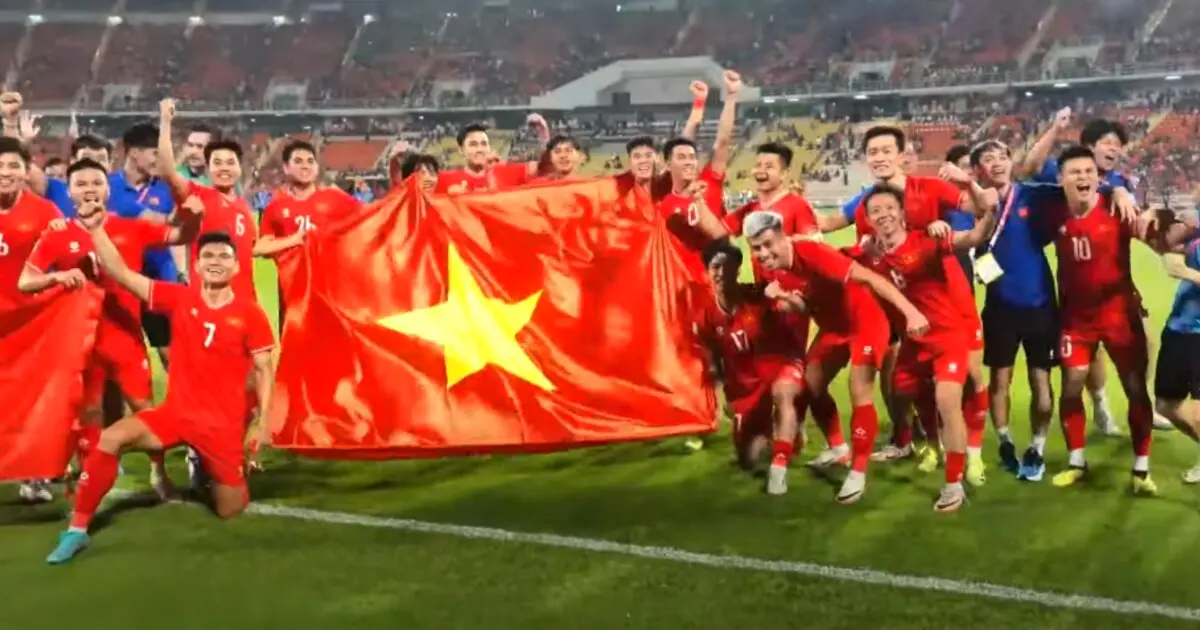 Quang Hải kể chuyện U-23 Thường Châu 2018: ký ức bàn cầu vồng tuyết trắng